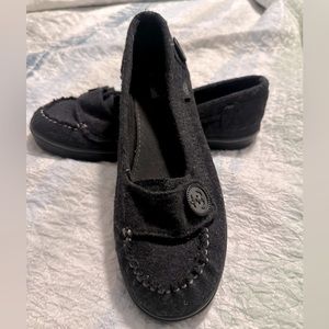 VANS Black Loafers size 8